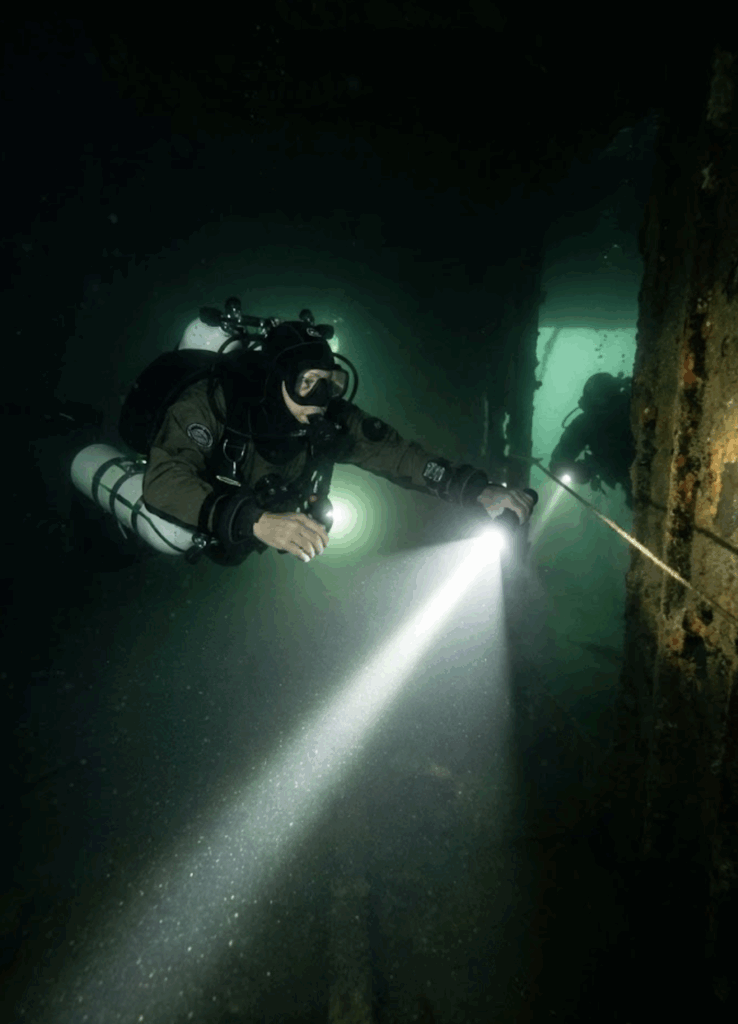 Light penatration | ukdivestore.co.uk